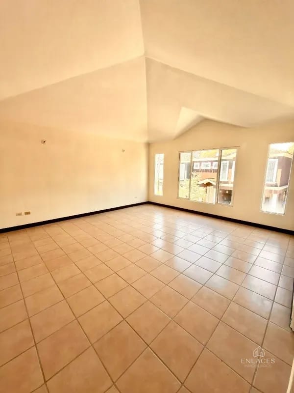 Km 38 Carretera al Pacífico • Casa en Venta • Residenciales Las Victorias — Casa en Venta en Palín, Escuintla — foto 12 de 15