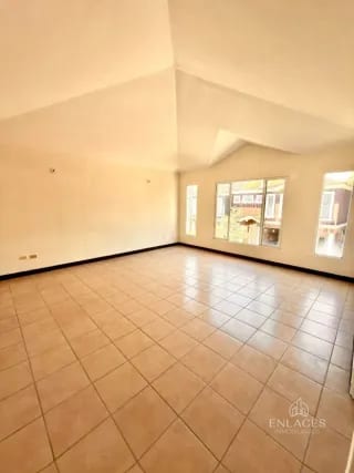 Km 38 Carretera al Pacífico • Casa en Venta • Residenciales Las Victorias — Casa en Venta en Palín, Escuintla — miniatura 12 de 15