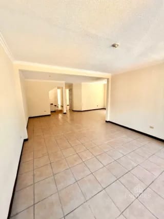 Km 38 Carretera al Pacífico • Casa en Venta • Residenciales Las Victorias — Casa en Venta en Palín, Escuintla — miniatura 6 de 15