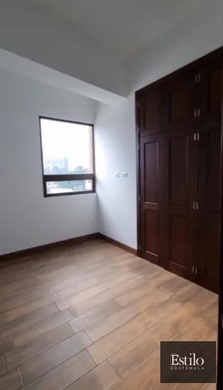APARTAMENTO EN ALQUILER SALVATTORE Z.10 — Apartamento en Alquiler en Salvattore, Zona 10, Guatemala, Ciudad — miniatura 10 de 11