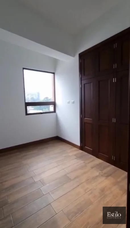 APARTAMENTO EN ALQUILER SALVATTORE Z.10 — Apartamento en Alquiler en Salvattore, Zona 10, Guatemala, Ciudad — foto 10 de 11