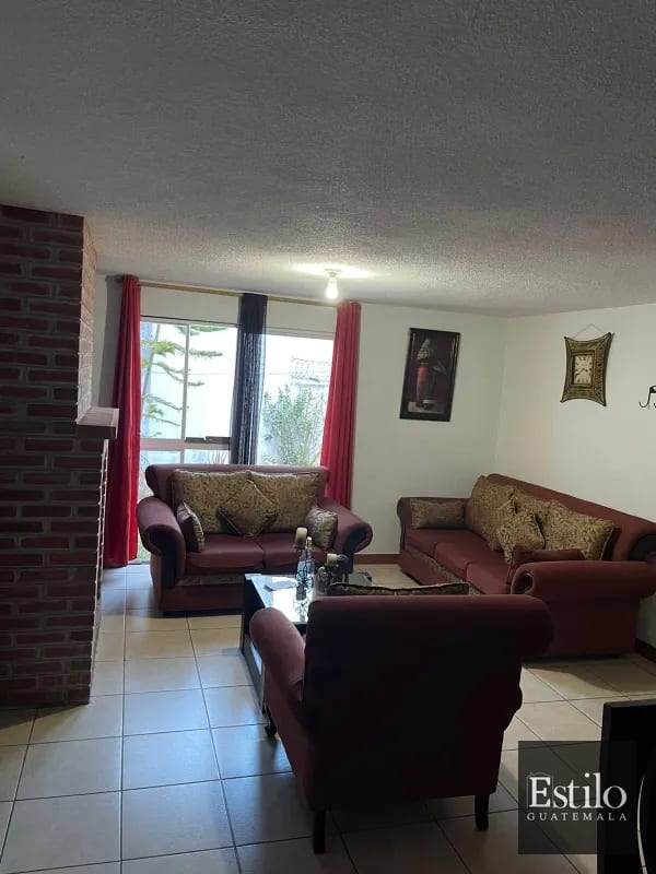 Casa en Venta Alamedas del Encinal Z.7 — Casa en Venta en Alameda del Encinal III, Zona 7 Mixco, Guatemala, Ciudad — foto 10 de 11