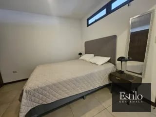 APARTAMENTO AMUEBLADO MIRA Z.10 — Apartamento en Alquiler en Mira, Zona 10, Guatemala, Ciudad — miniatura 2 de 4