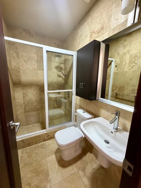 ALQUILO AMPLIO Y HERMOSO PENTHOUSE AMUEBLADO EN VH 1, zona 15 — Apartamento en Alquiler en Zona 15, Guatemala, Ciudad — foto 5 de 14