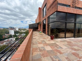 ALQUILO AMPLIO Y HERMOSO PENTHOUSE AMUEBLADO EN VH 1, zona 15 — Apartamento en Alquiler en Zona 15, Guatemala, Ciudad — miniatura 2 de 14