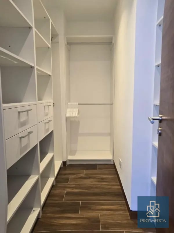 Apartamento amueblado en alquiler, Edificio AVIA, Zona 10 — Apartamento en Alquiler en Avia, Zona 10, Guatemala, Ciudad — foto 5 de 11