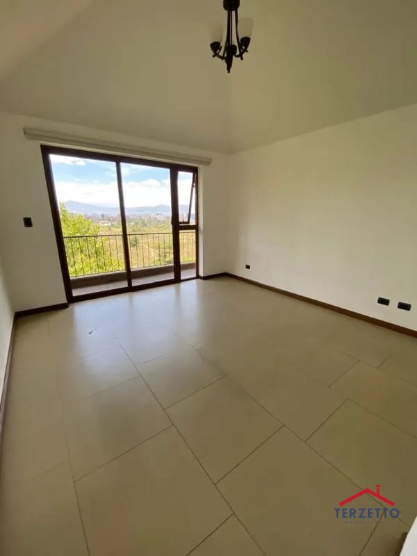 Aparatmento Zona 16 — Apartamento en Alquiler en Zona 16, Guatemala, Ciudad — foto 1 de 14