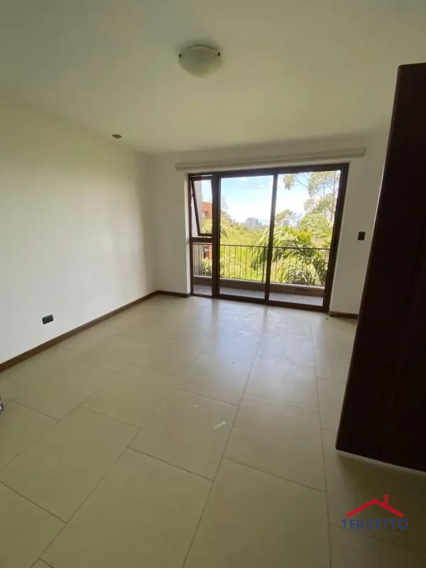 Aparatmento Zona 16 — Apartamento en Alquiler en Zona 16, Guatemala, Ciudad — foto 13 de 14