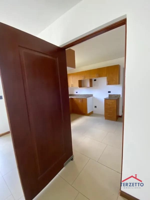 Aparatmento Zona 16 — Apartamento en Alquiler en Zona 16, Guatemala, Ciudad — foto 3 de 14
