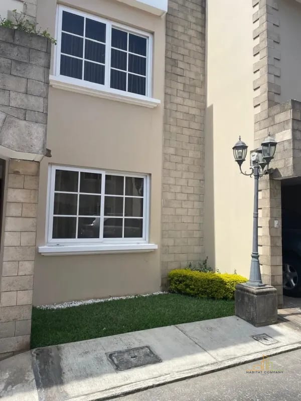 Casa | Venta | KM 16-20 CAES | Entrada Calle de Olmeca |  Casa en Venta Residenciales Santa Mónica - Ganga — Casa en Venta en km 16-20, Carretera a El Salvador, Guatemala, Ciudad — foto 1 de 9