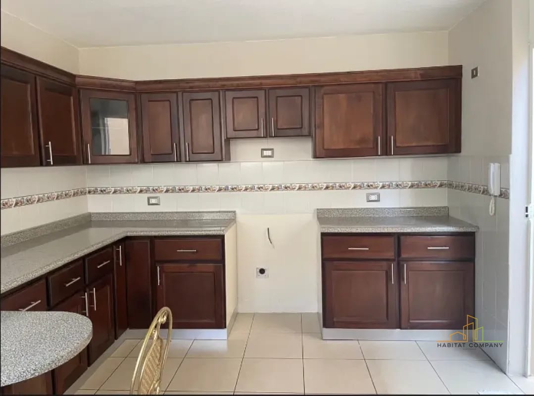 Casa | Venta | KM 16-20 CAES | Entrada Calle de Olmeca |  Casa en Venta Residenciales Santa Mónica - Ganga — Casa en Venta en km 16-20, Carretera a El Salvador, Guatemala, Ciudad — foto 4 de 9