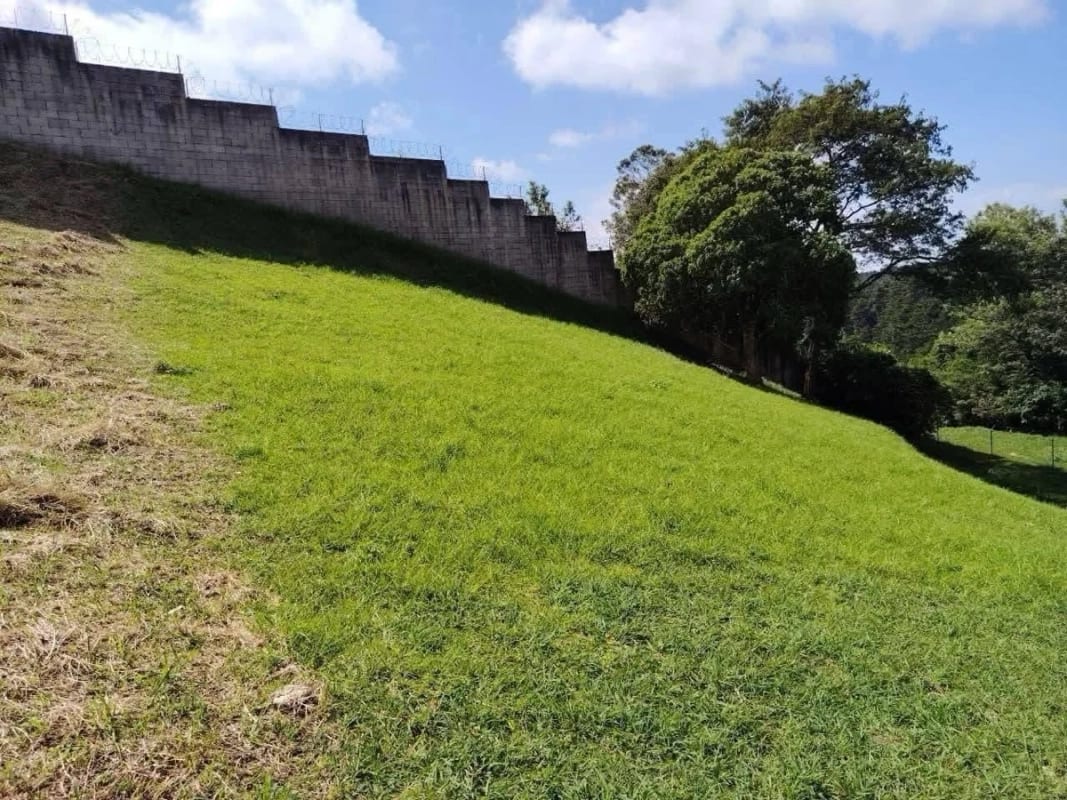 DISPONIBLE EN VENTA TERRENO EN LA FORESTA FRAIJANES 1,000 ves DISPONIBLES — Terreno en Venta en La Foresta, Carretera a El Salvador, Guatemala, Ciudad — foto 3 de 4