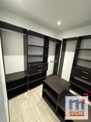 Casa en condominio en Renta, Santa Catarina Pinula — Casa en Alquiler en Santa Catarina Pinula, Guatemala, Ciudad — miniatura 3 de 17