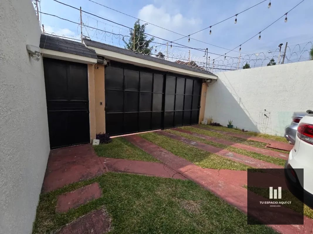 Lujosa Casa En Venta - Hacienda Real, Zona 16 — Casa en Venta en Zona 16, Guatemala, Ciudad — foto 16 de 17