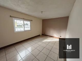 Lujosa Casa En Venta - Hacienda Real, Zona 16 — Casa en Venta en Zona 16, Guatemala, Ciudad — miniatura 10 de 17