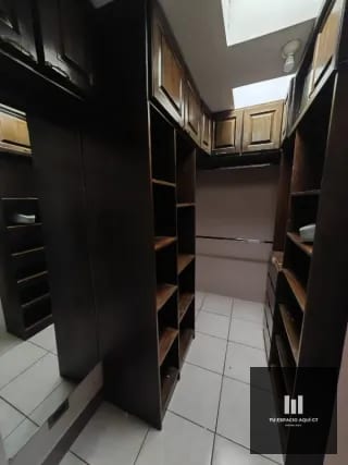 Lujosa Casa En Venta - Hacienda Real, Zona 16 — Casa en Venta en Zona 16, Guatemala, Ciudad — miniatura 7 de 17