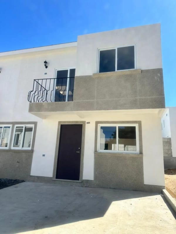 Vendo casa en San José Pinula — Casa en Venta en Condado Florenza, San José Pinula, Guatemala, Ciudad — foto 1 de 9