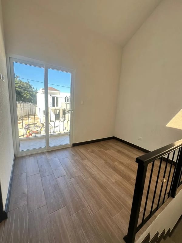 Vendo casa en San José Pinula — Casa en Venta en Condado Florenza, San José Pinula, Guatemala, Ciudad — foto 7 de 9