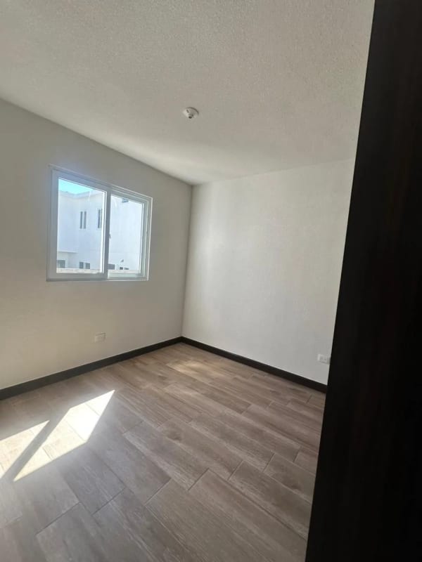 Vendo casa en San José Pinula — Casa en Venta en Condado Florenza, San José Pinula, Guatemala, Ciudad — foto 6 de 9