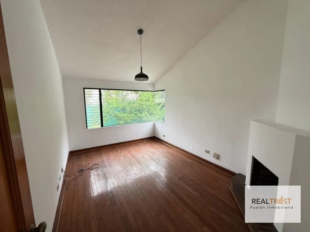 Preciosa casa en venta en Condominio la Encantada, km 12 Carretera El Salvador. — Casa en Venta en Carretera a El Salvador, Guatemala, Ciudad — foto 5 de 17