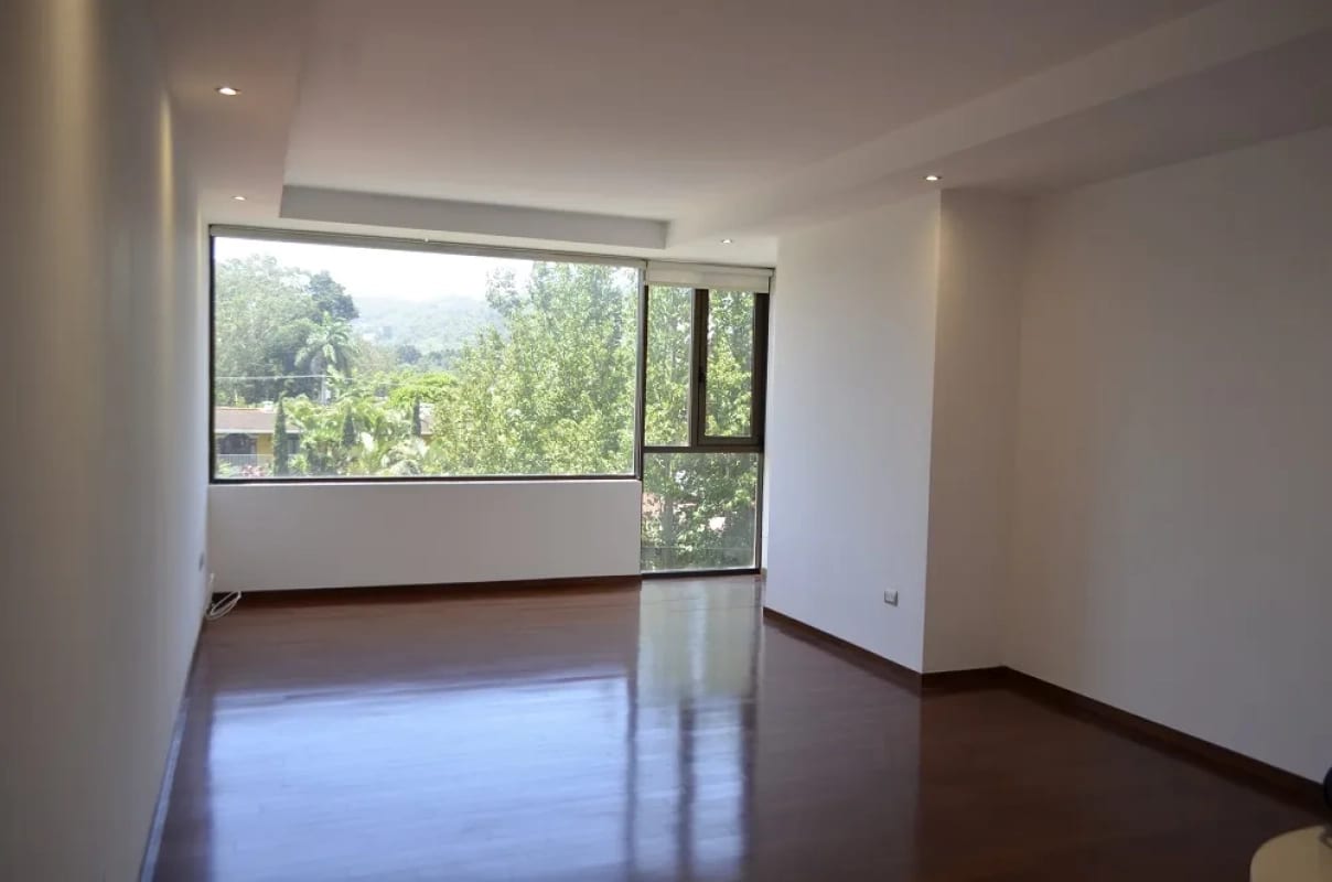 VENTA DE APARTAMENTO EN EDIFICIO TARRAGONA ZONA 15 — Apartamento en Venta en Tarragona, Zona 15, Guatemala, Ciudad — foto 7 de 16