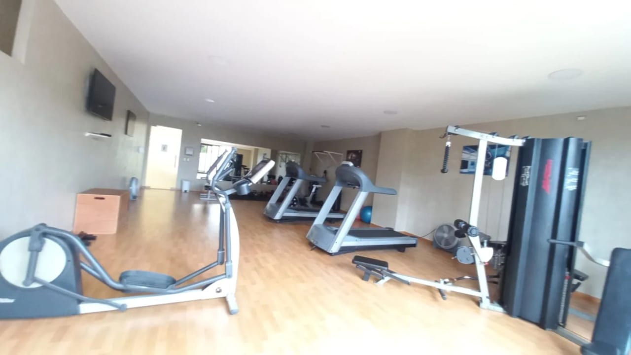 VENTA DE APARTAMENTO EN EDIFICIO TARRAGONA ZONA 15 — Apartamento en Venta en Tarragona, Zona 15, Guatemala, Ciudad — foto 3 de 16