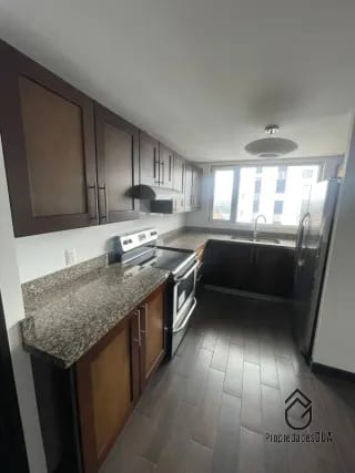 Apartamento en renta Attica II zona 14 — Apartamento en Alquiler en Zona 14, Guatemala, Ciudad — miniatura 10 de 11