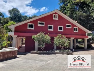 Casa en Labor de Castilla 1 San Lucas Sacatepéquez — Casa en Venta en Labor de Castilla, San Lucas Sacatepéquez, Sacatepéquez — miniatura 2 de 10