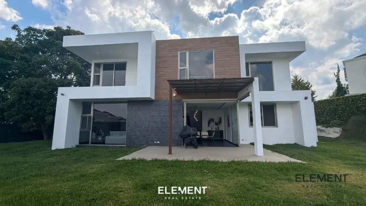 Casa en venta Villa Verde II – Carretera a Fraijanes (Km 21.5) — Casa en Venta en Vila Verde II, Carretera a El Salvador, Guatemala, Ciudad — foto 2 de 14