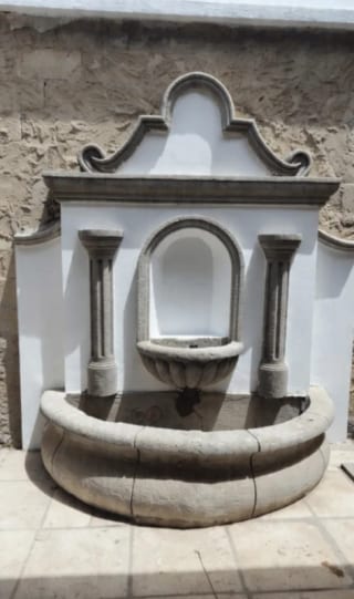 Hermosa Casa Colonial en Renta en Zona 1, Excelente Ubicación — Casa en Alquiler en Zona 1, Guatemala, Ciudad — miniatura 4 de 13