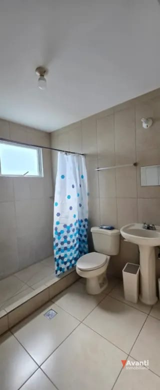 ALQUILO APARTAMENTO ZONA 11 , AMUEBLADO — Apartamento en Alquiler en Zona 11, Guatemala, Ciudad — miniatura 3 de 9