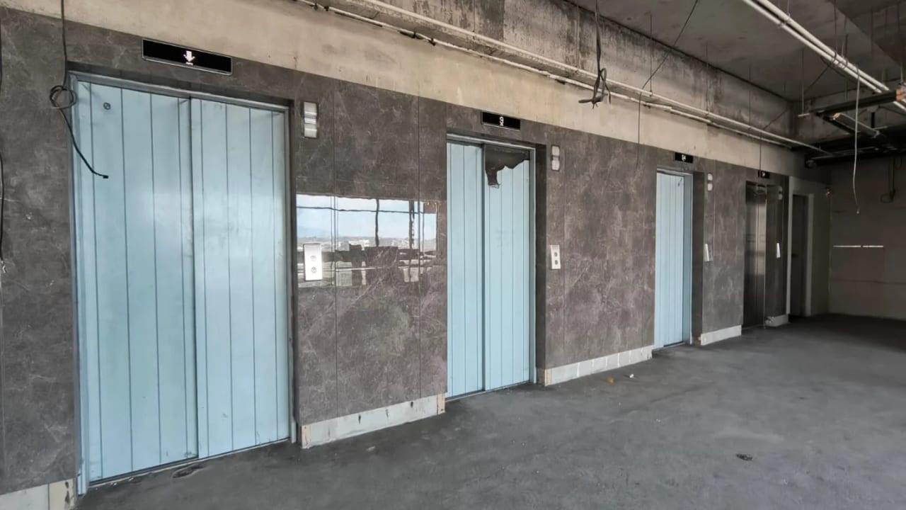 Rento Nivel - Edificio Zona 10 — Clínica en Alquiler en Renovati, Zona 10, Guatemala, Ciudad — foto 6 de 6