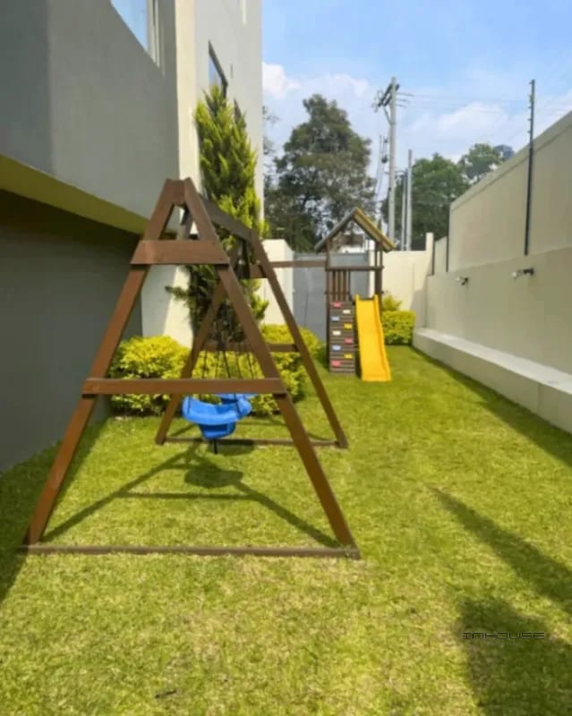 APARTAMENTO EN RENTA ZONA 10, NIVEL ALTO — Apartamento en Alquiler en Zona 10, Guatemala, Ciudad — foto 4 de 11