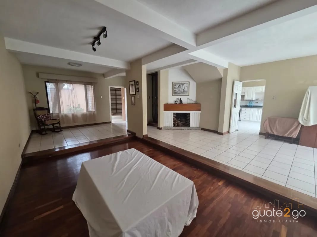 Amplia casa en Los Manantiales km 18 CAES — Casa en Venta en Carretera a El Salvador, Guatemala, Ciudad — foto 15 de 17