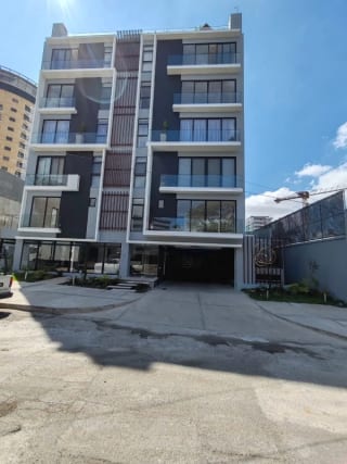 Apartamento en Alquiler | Torre Praga | Zona 15 VH1 | 2 habitaciones · Balcón — Apartamento en Alquiler en Zona 15, Guatemala, Ciudad — miniatura 4 de 13