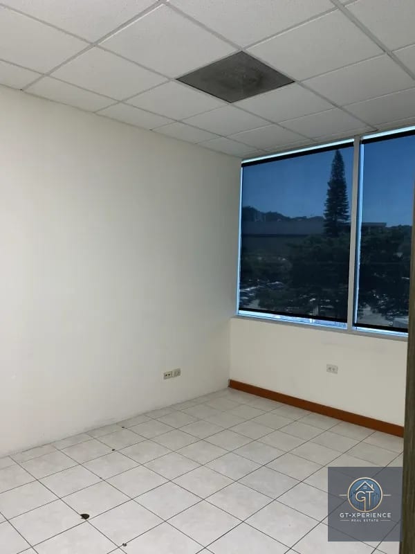 Oficina en renta en Centro Empresarial Pradera — Oficina en Alquiler en Centro Empresarial, Zona 10, Guatemala, Ciudad — foto 5 de 9