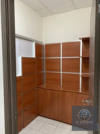 Oficina en renta en Centro Empresarial Pradera — Oficina en Alquiler en Centro Empresarial, Zona 10, Guatemala, Ciudad — miniatura 6 de 9