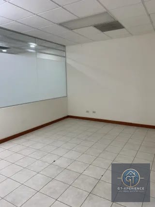 Oficina en renta en Centro Empresarial Pradera — Oficina en Alquiler en Centro Empresarial, Zona 10, Guatemala, Ciudad — miniatura 7 de 9