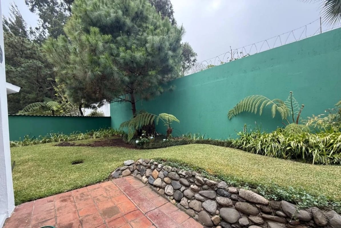 Preciosa casa en venta en Condominio la Encantada, km 12 Carretera El Salvador. — Casa en Venta en Carretera a El Salvador, Guatemala, Ciudad — foto 7 de 17