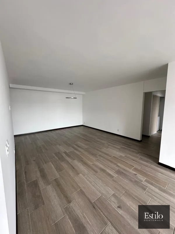 APARTAMENTO EN ALQUILER SEGHERIA Z.14 — Apartamento en Alquiler en Segheria, Zona 14, Guatemala, Ciudad — foto 3 de 14