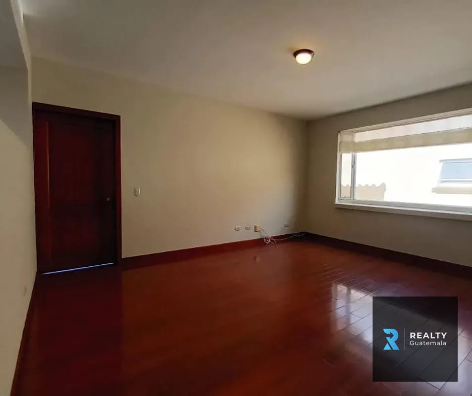 VENDO Casa Carretera a El Salvador, Condominio Portal del Bosque II — Casa en Venta en Portal del Bosque II, Carretera a El Salvador, Guatemala, Ciudad — foto 6 de 15