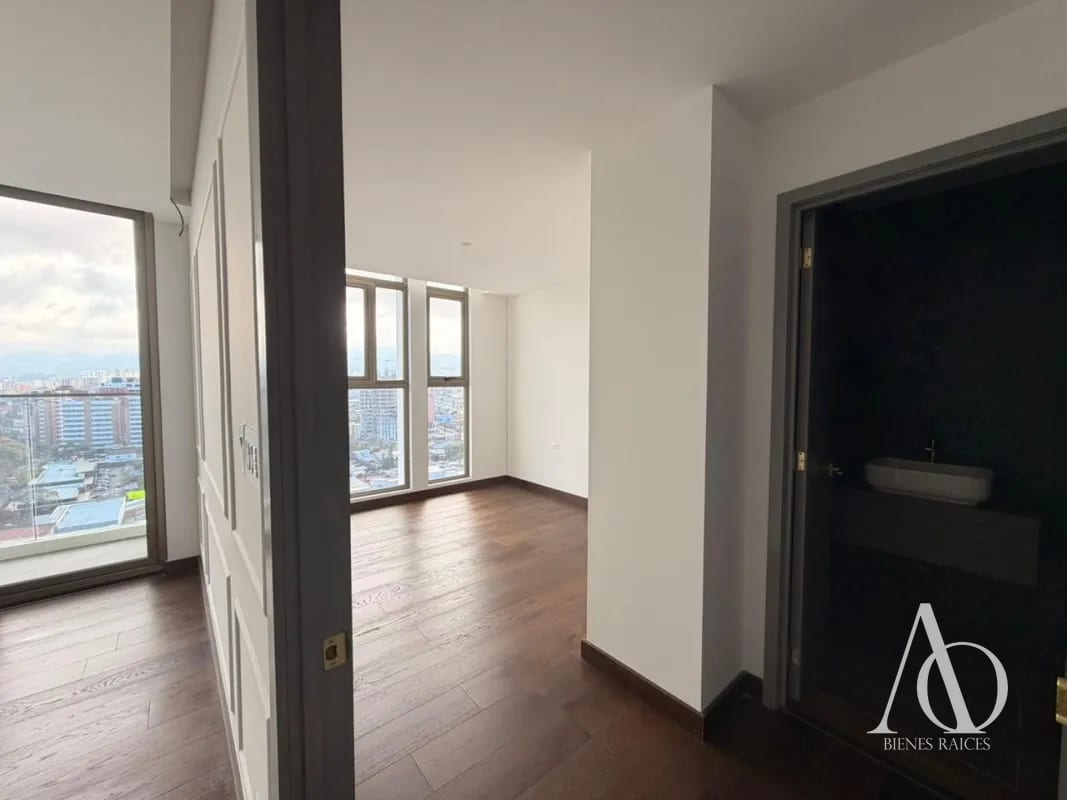 Apartamento en Venta Edificio Atarah, zona 10 N15 / EN DIRECTO — Apartamento en Venta en Atarah, Zona 10, Guatemala, Ciudad — foto 5 de 8
