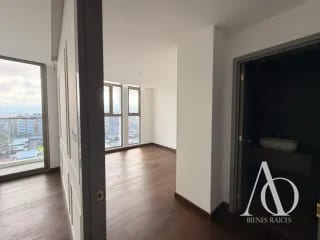 Apartamento en Venta Edificio Atarah, zona 10 N15 / EN DIRECTO — Apartamento en Venta en Atarah, Zona 10, Guatemala, Ciudad — miniatura 5 de 8