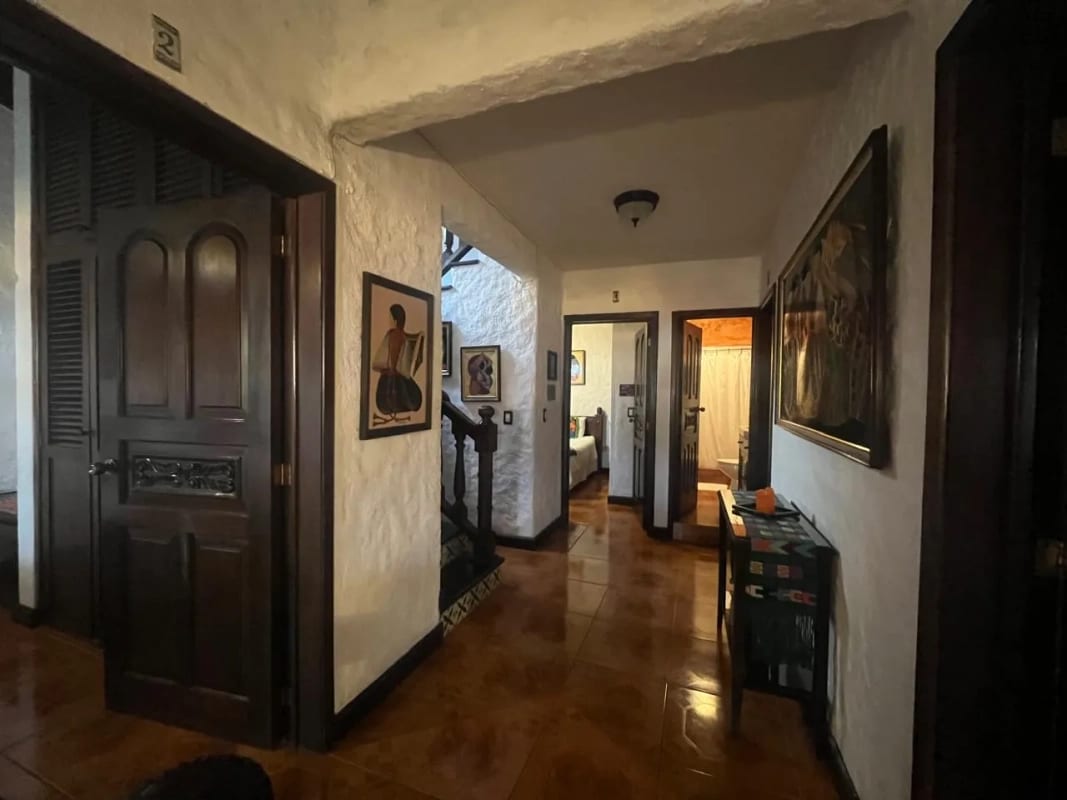 CASA EN VENTA EN EL CASCO DE ANTIGUA — Casa en Venta en Antigua, Sacatepéquez — foto 3 de 5