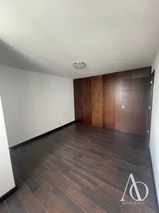 Apartamento en Alquiler Edificio Attica II, zona 14 N14 / EN DIRECTO 01 — Apartamento en Alquiler en Attica II, Zona 14, Guatemala, Ciudad — miniatura 9 de 11