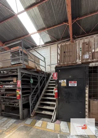 Bodega amplia de esquina en El Naranjo — Bodega / Ofibodega en Alquiler en Zona 4 Mixco, Guatemala, Ciudad — miniatura 4 de 8