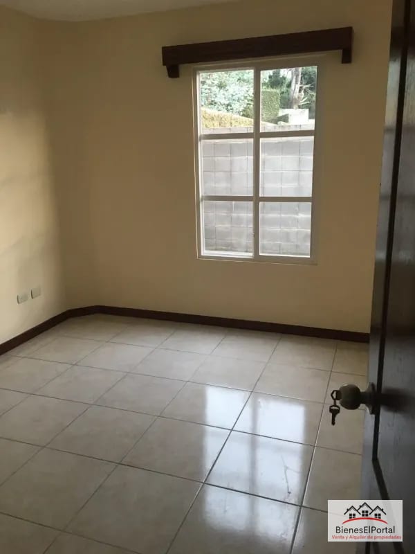 Casa en Condominio Villa Capri Km. 24.5 Caes — Casa en Venta en Villa Canales, Guatemala, Ciudad — foto 7 de 9