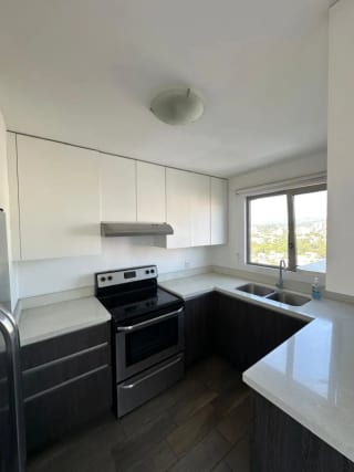 APARTAMENTO CON TERRAZA Y BALCON EN RENTA EN ZONA 10 EDIFICIO VERONA 3 HABITACIONES — Apartamento en Alquiler en Zona 10, Guatemala, Ciudad — miniatura 16 de 17