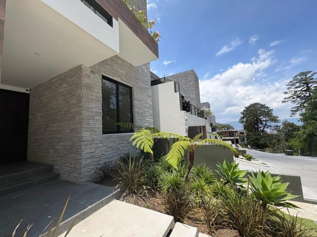 CASA VENTA Y RENTA SAN MIGUEL BUENA VISTA — Casa en Venta en Santa Catarina Pinula, Guatemala, Ciudad — foto 1 de 12