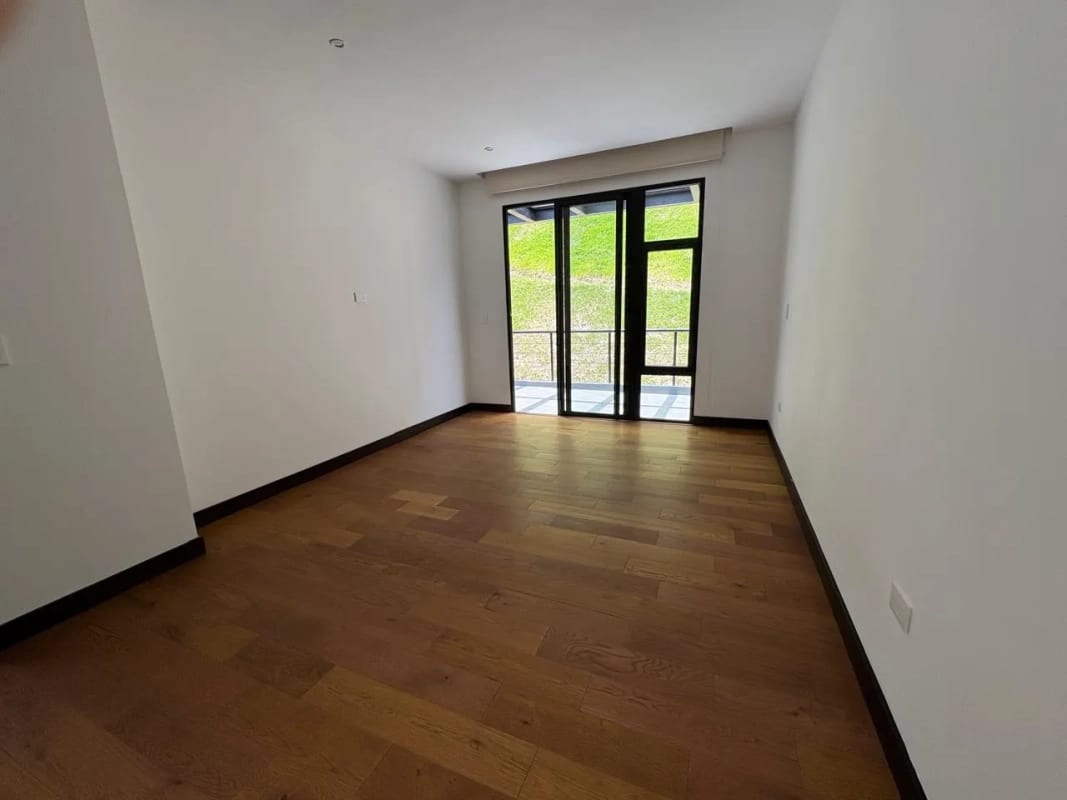 CASA VENTA Y RENTA SAN MIGUEL BUENA VISTA — Casa en Venta en Santa Catarina Pinula, Guatemala, Ciudad — foto 2 de 12